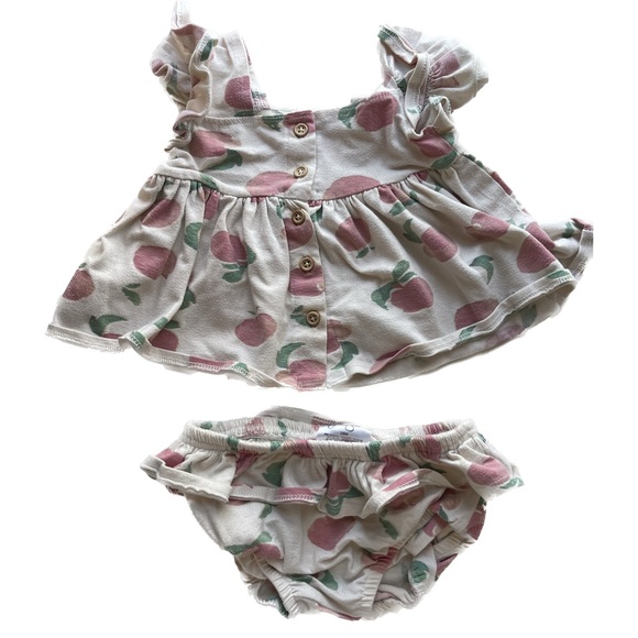 Baby Girl 2-piece Summer Set - Picture 2 of 3